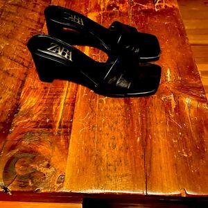 Zara black sandals